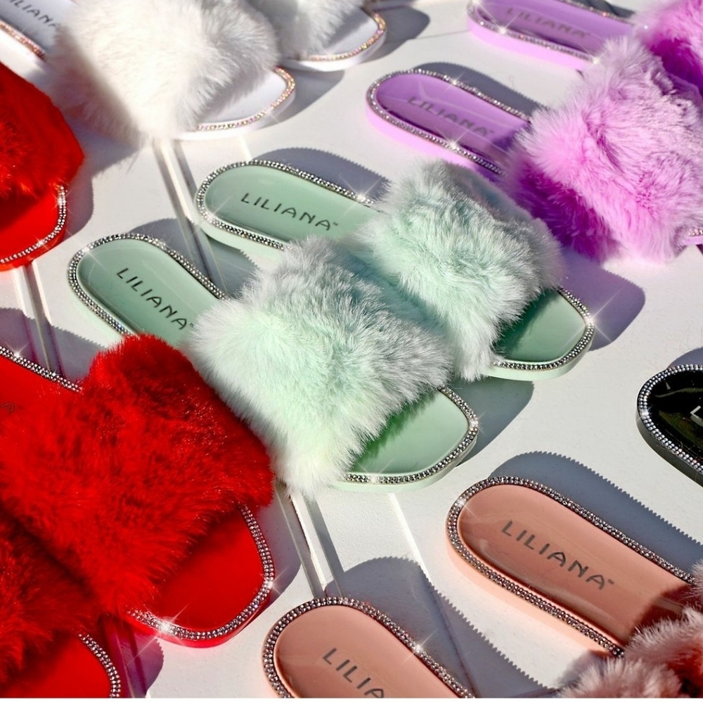 New LILIANA FUR SLIDES Blush